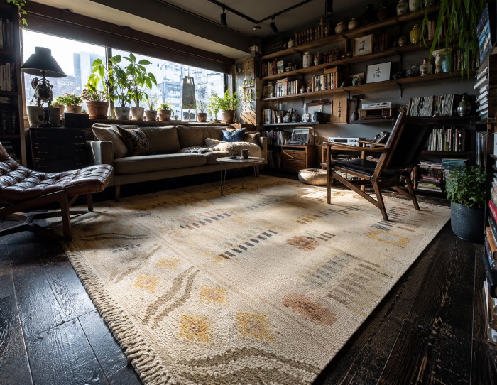rug for dark wood floor